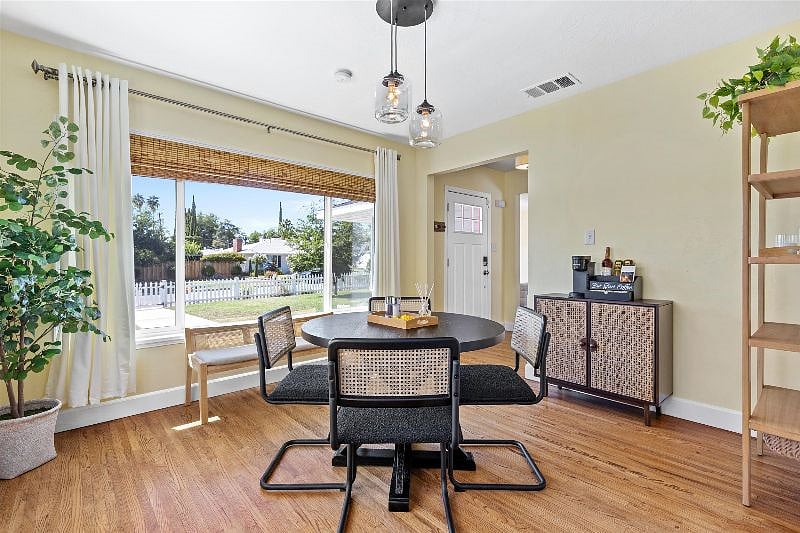 Furnished Finder property 574786_1 photo 14