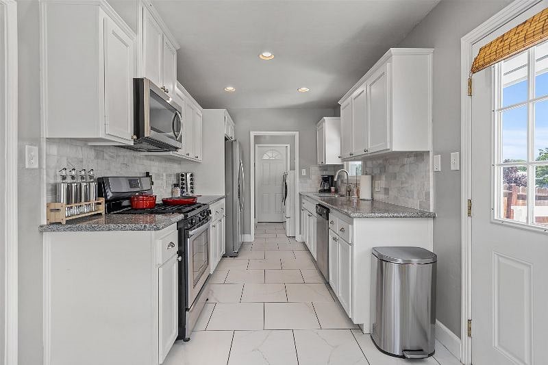 Furnished Finder property 574786_1 photo 17