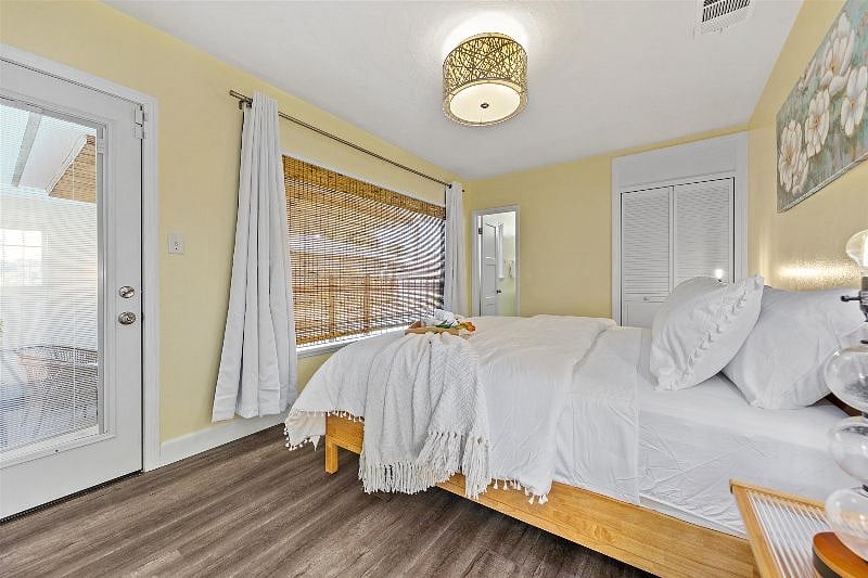 Furnished Finder property 574786_1 photo 37