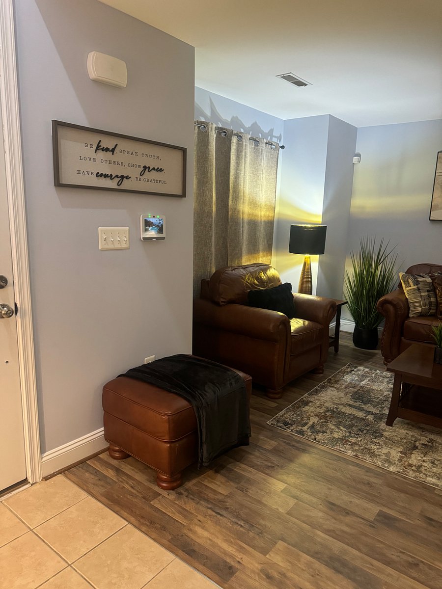 Furnished Finder property 574815_1 photo 34