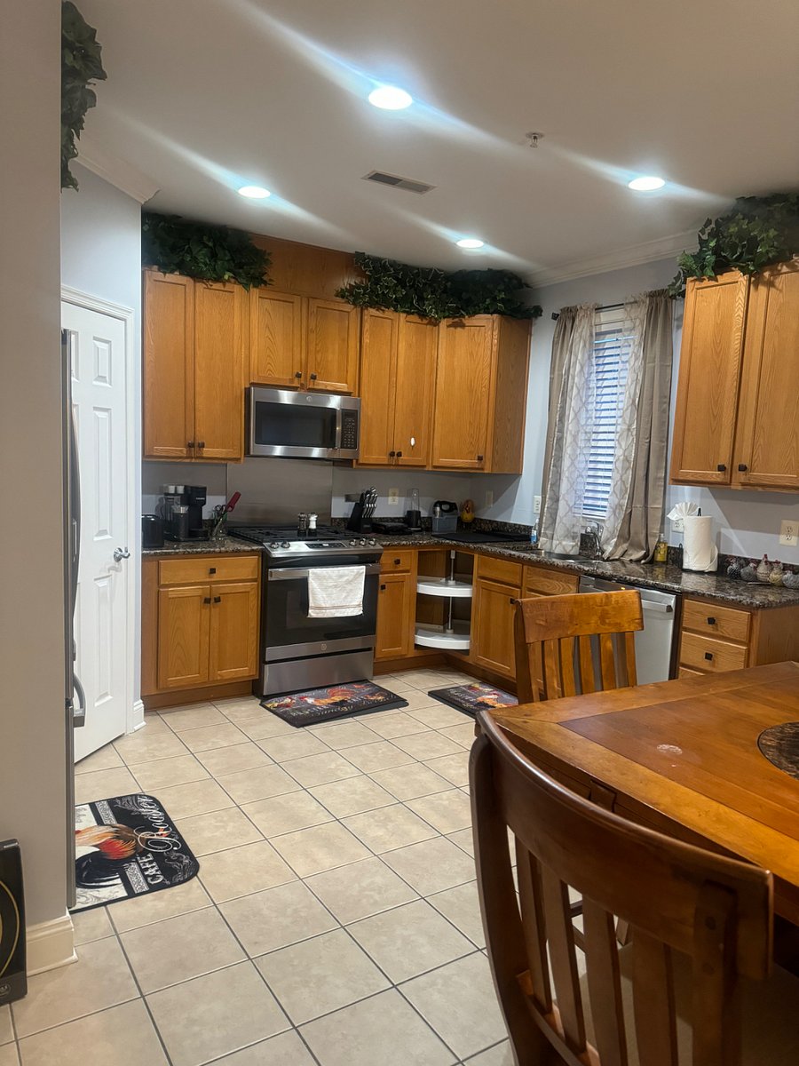 Furnished Finder property 574815_1 photo 10