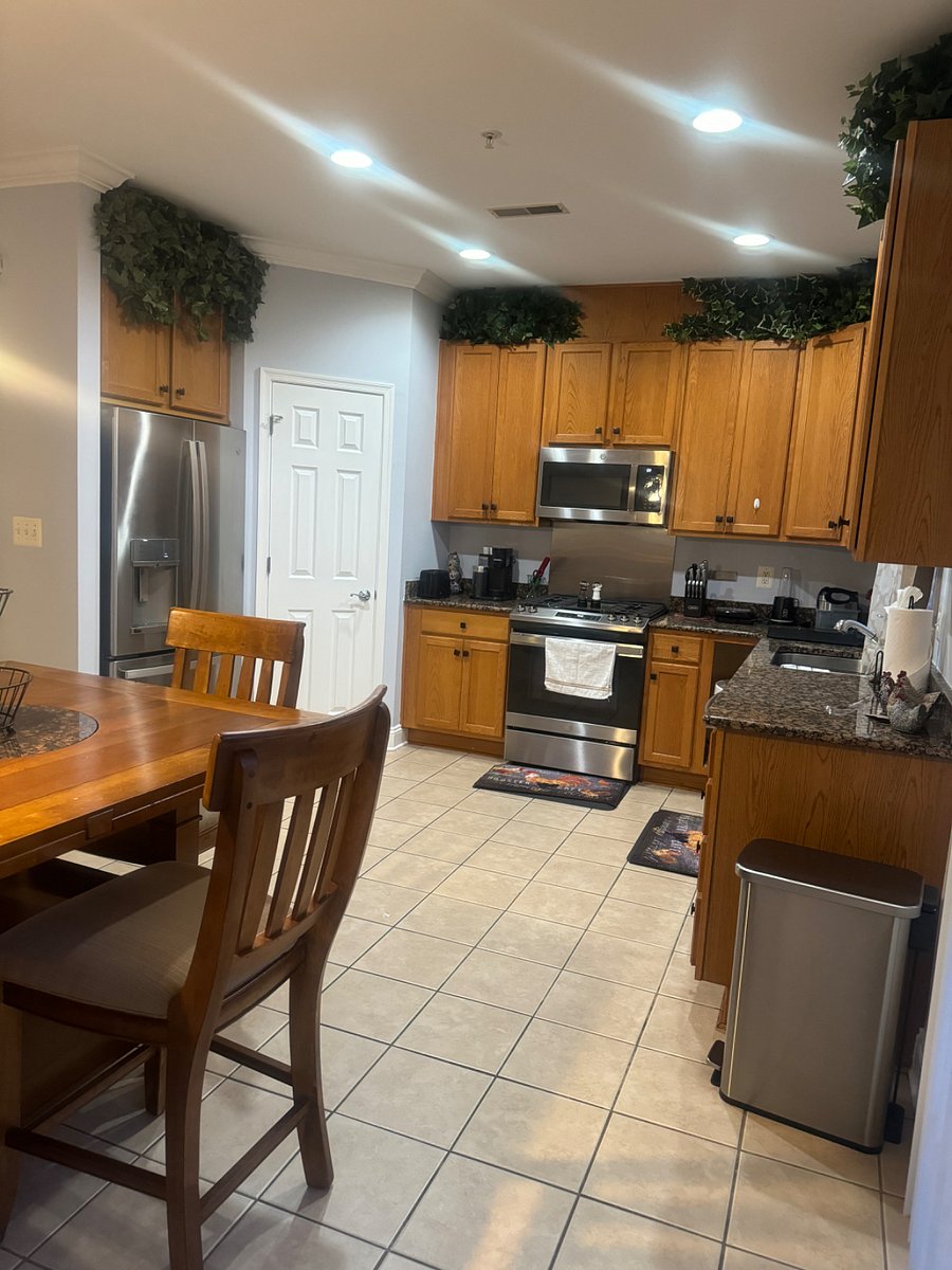 Furnished Finder property 574815_1 photo 15