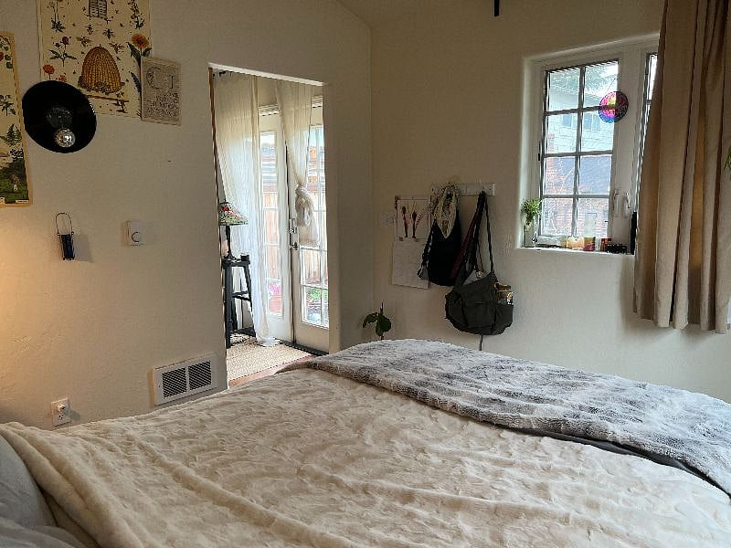 Furnished Finder property 574847_1 photo 9