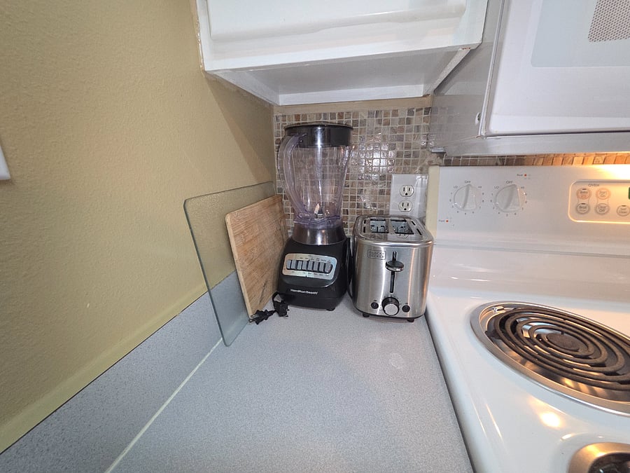 Furnished Finder property 574854_1 photo 35