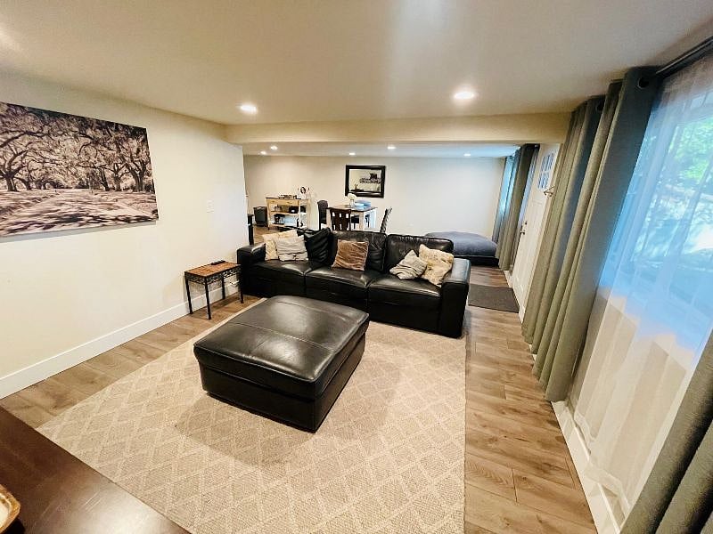 Furnished Finder property 574878_1 photo 10