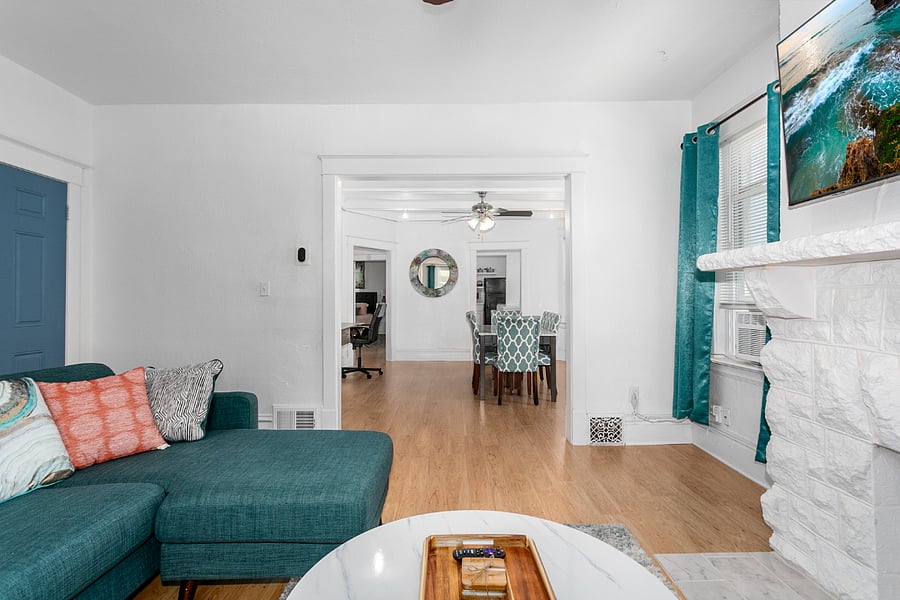 Furnished Finder property 574881_1 photo 3