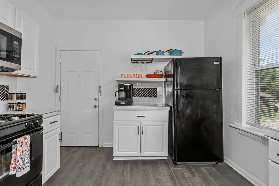 Furnished Finder property 574881_1 photo 25