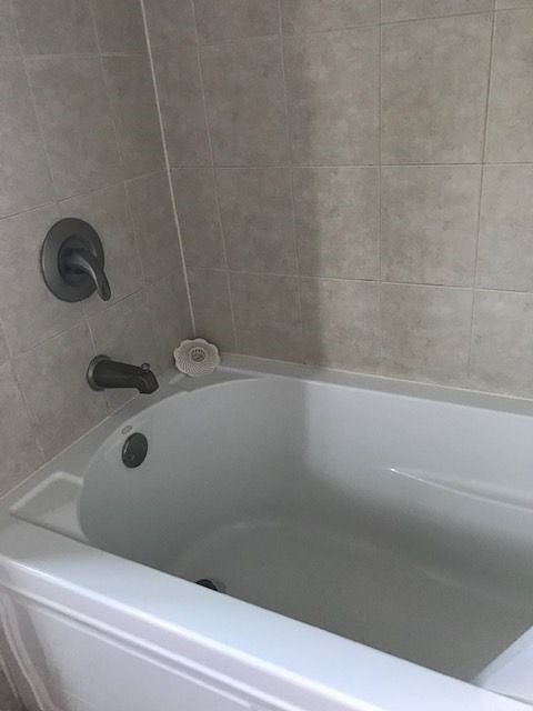 Soaker tub and shower