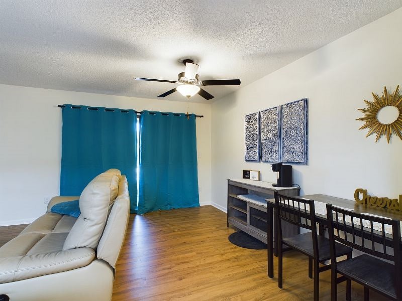 Furnished Finder property 574960_1 photo 12