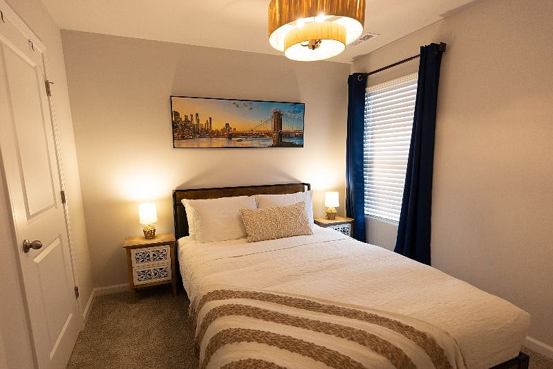 Bedroom 2 with Queen Size Bed