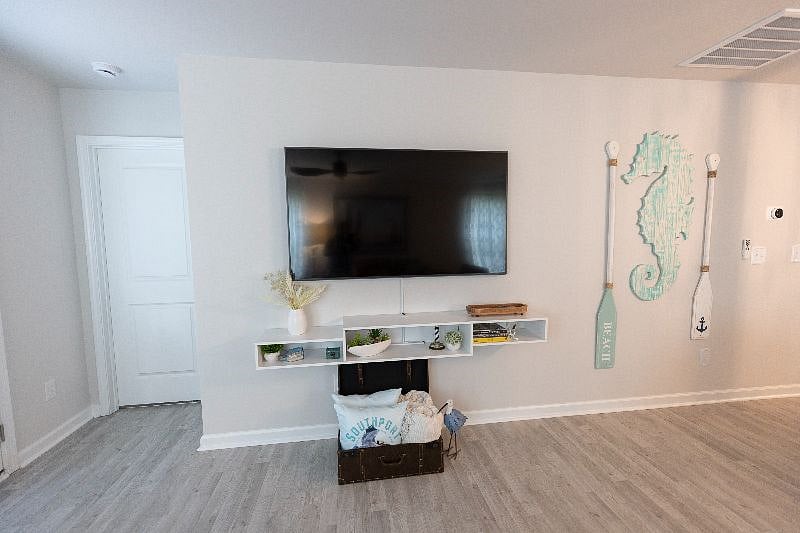 Furnished Finder property 574968_1 photo 8