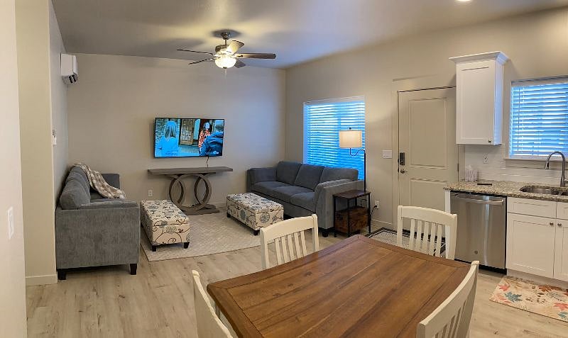 Furnished Finder property 574999_1 photo 6