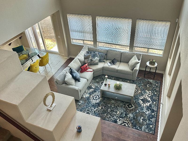 Furnished Finder property 575010_1 photo 7
