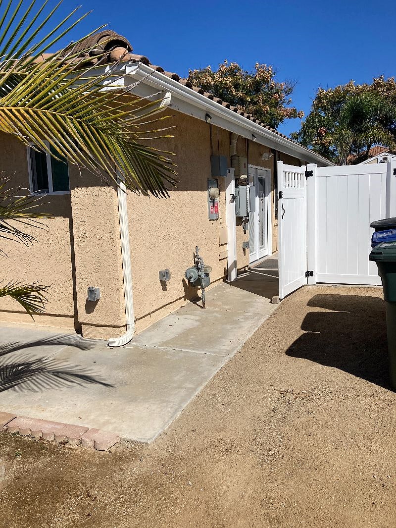 Walkway into private entrance