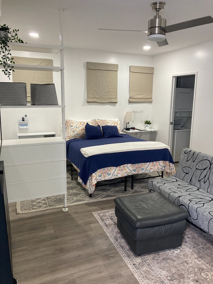 Bedroom with queen bed.