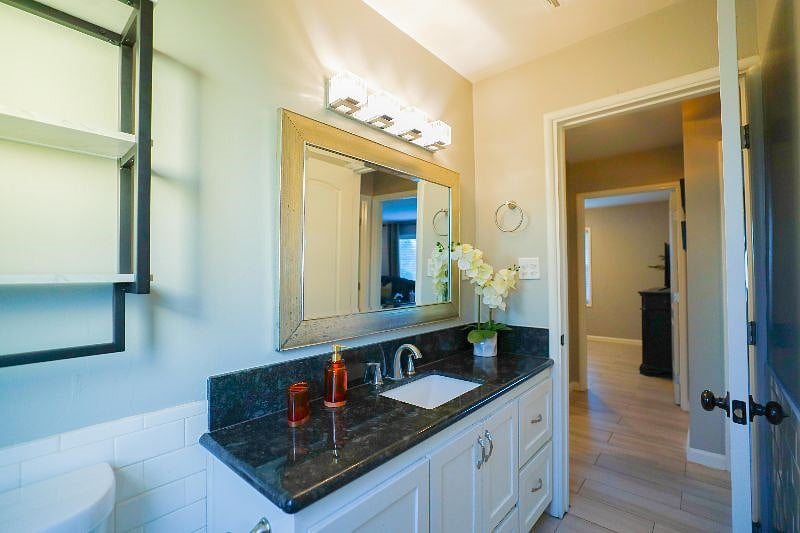 Furnished Finder property 575058_1 photo 11