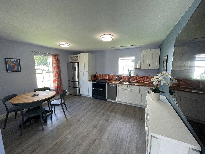 Furnished Finder property 575078_1 photo 3