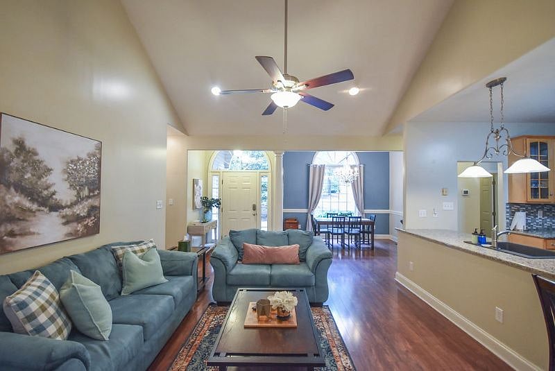 Furnished Finder property 575090_1 photo 7