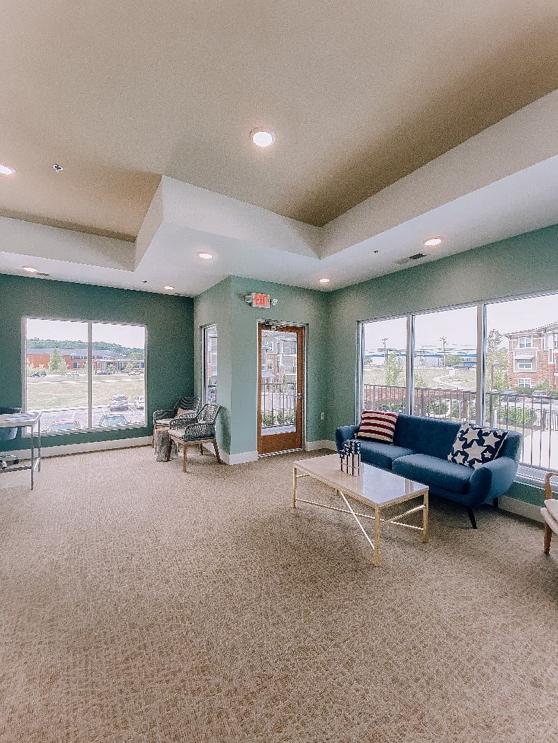 Furnished Finder property 575105_1 photo 6