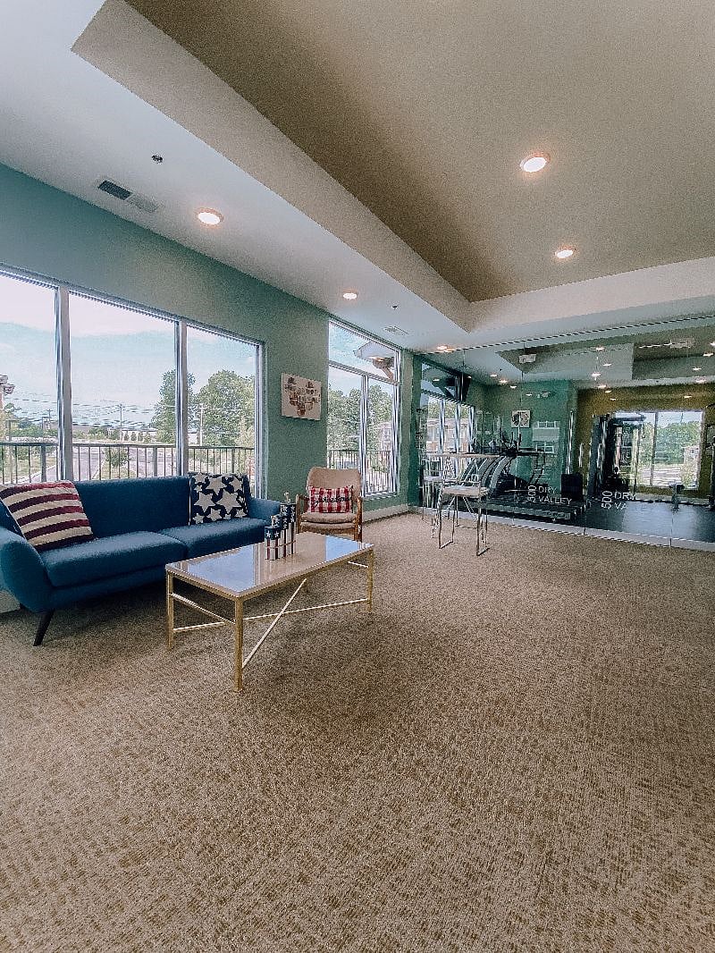 Furnished Finder property 575105_1 photo 9