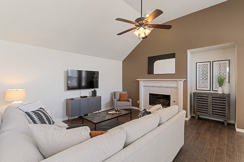 Furnished Finder property 575109_1 photo 2