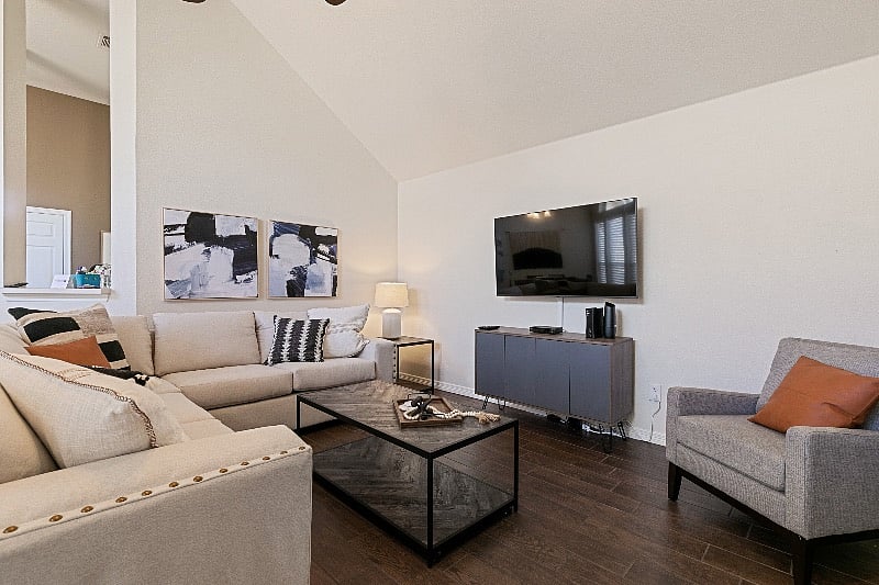 Furnished Finder property 575109_1 photo 3