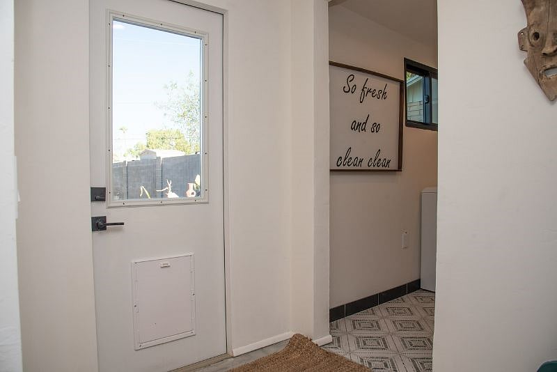 Furnished Finder property 575133_1 photo 13