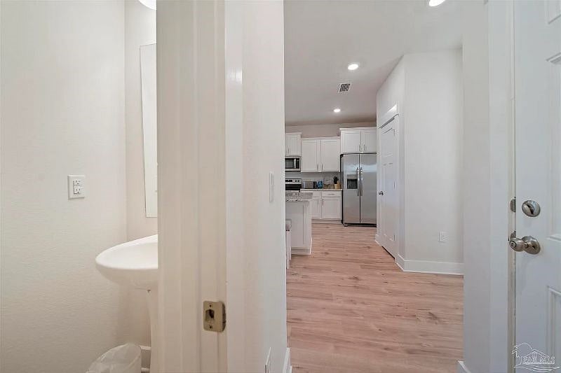 Main Level Powder Room 