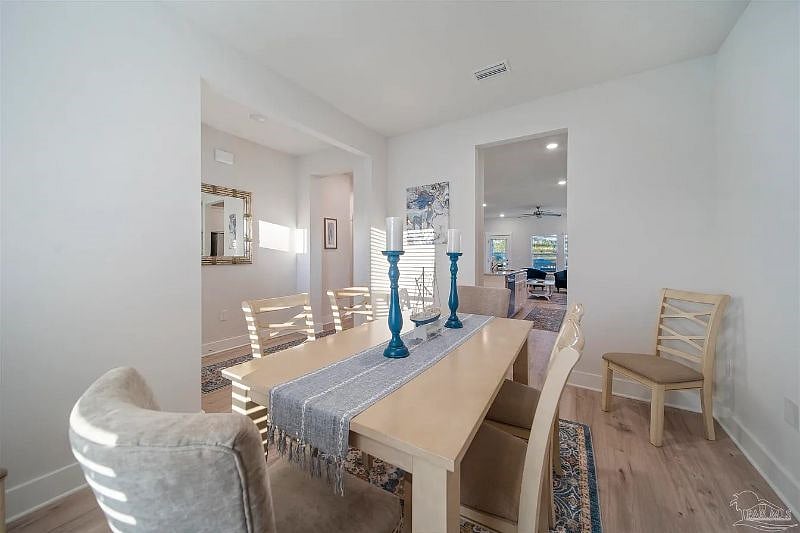 Furnished Finder property 575140_1 photo 17