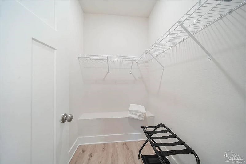 Furnished Finder property 575140_1 photo 25