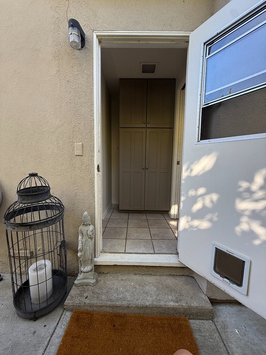Furnished Finder property 575157_2 photo 4