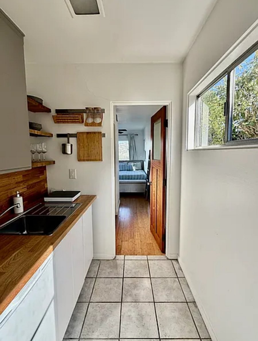 Furnished Finder property 575157_2 photo 6