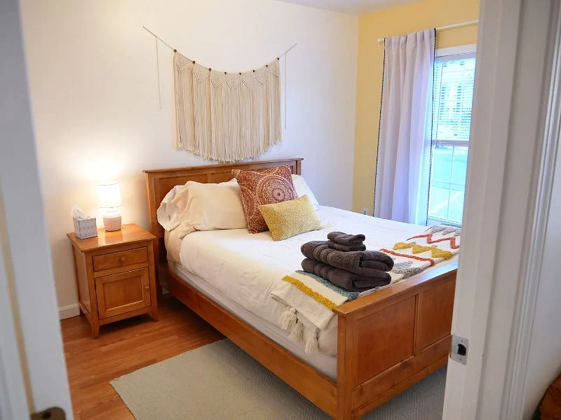 Furnished Finder property 575186_1 photo 7