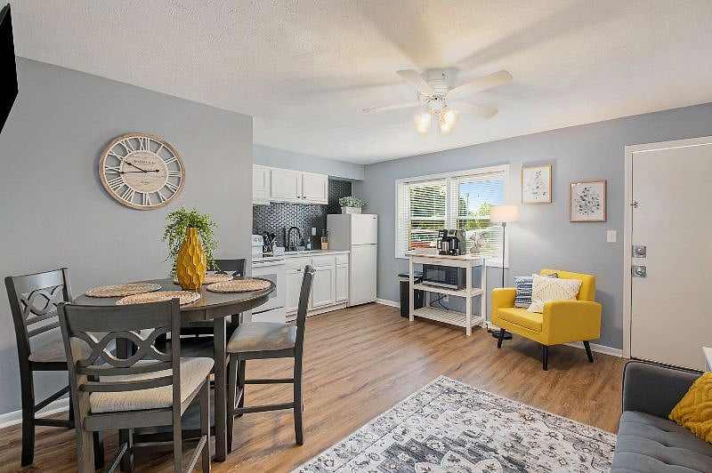 Furnished Finder property 575187_1 photo 9