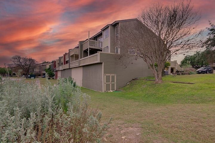 Furnished Finder property 575196_1 photo 8