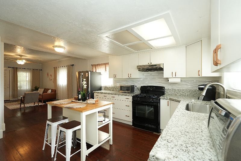 Furnished Finder property 575228_1 photo 4