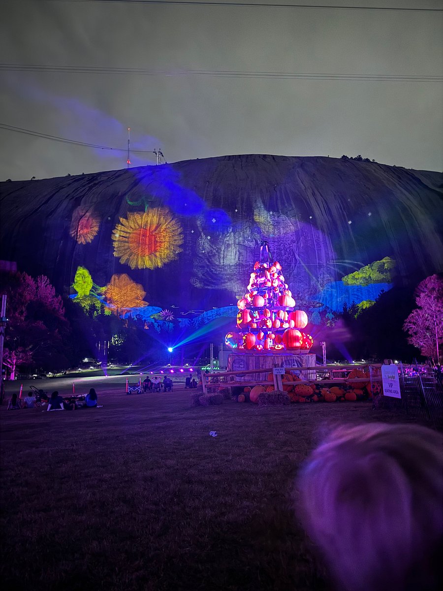 Stone Mountain Park Pumpkin Festival.  Laser show on the Mountain!