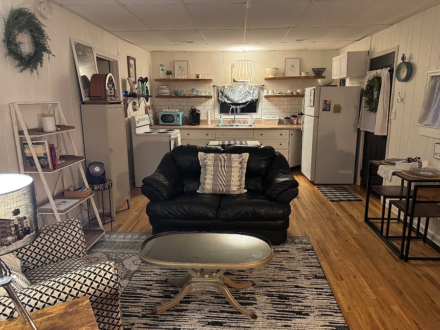 Furnished Finder property 575239_1 photo 3