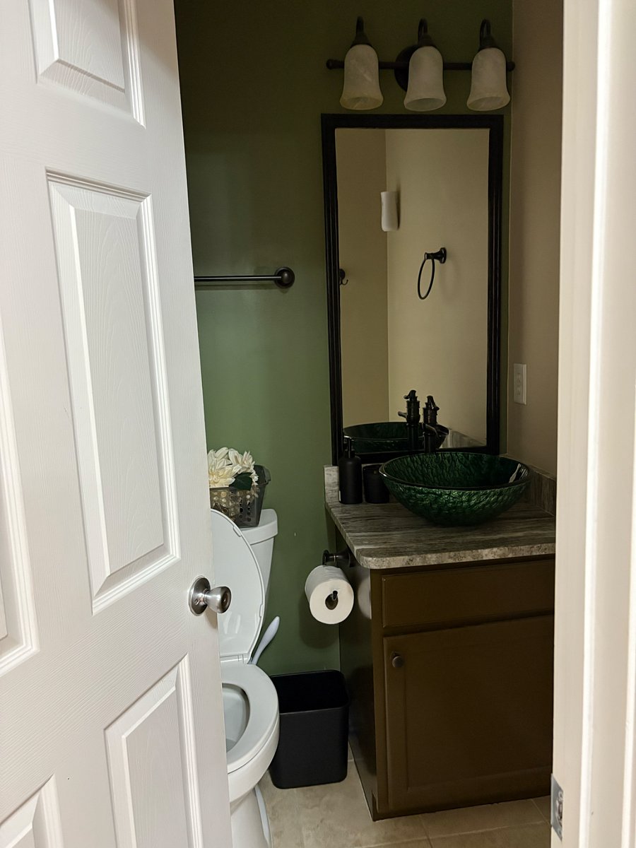 Furnished Finder property 575266_1 photo 24