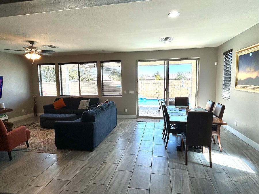 Furnished Finder property 575282_1 photo 3