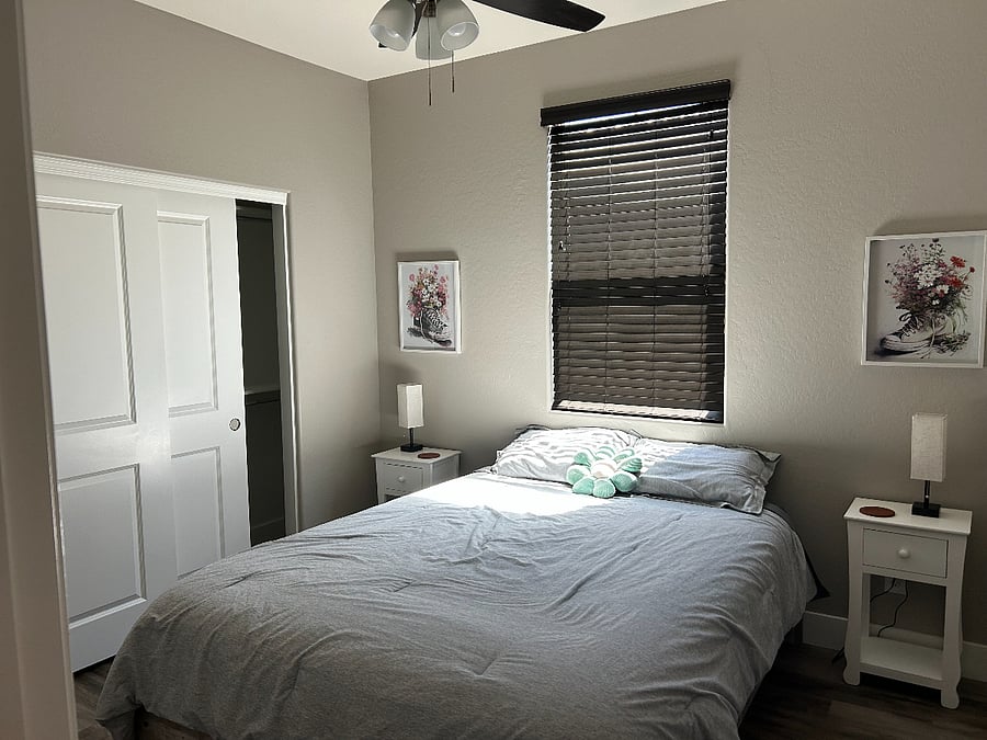queen size bed