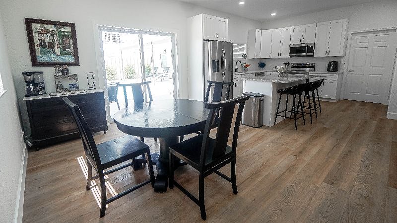Furnished Finder property 575312_1 photo 29