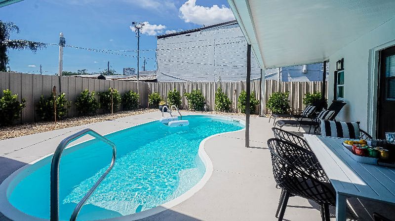 Furnished Finder property 575312_1 photo 49