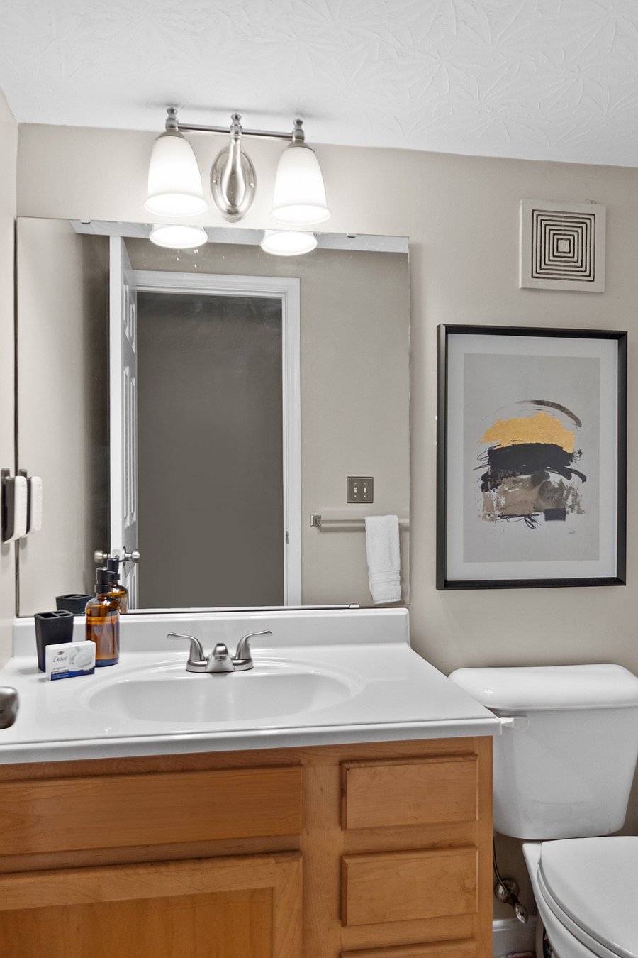 Full Bath, Basement-Shower Separate from Half Bath