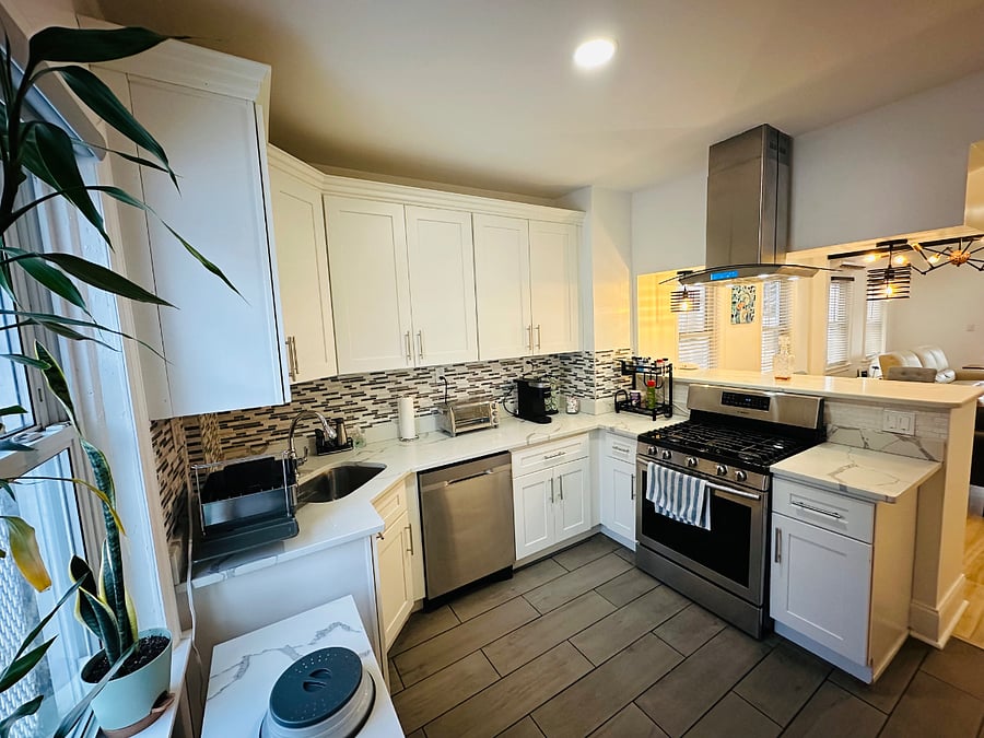 Furnished Finder property 575325_1 photo 22