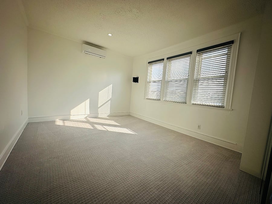 Furnished Finder property 575325_1 photo 28