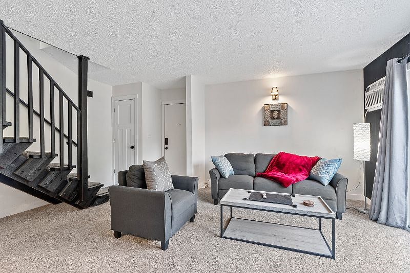 Furnished Finder property 575328_1 photo 3