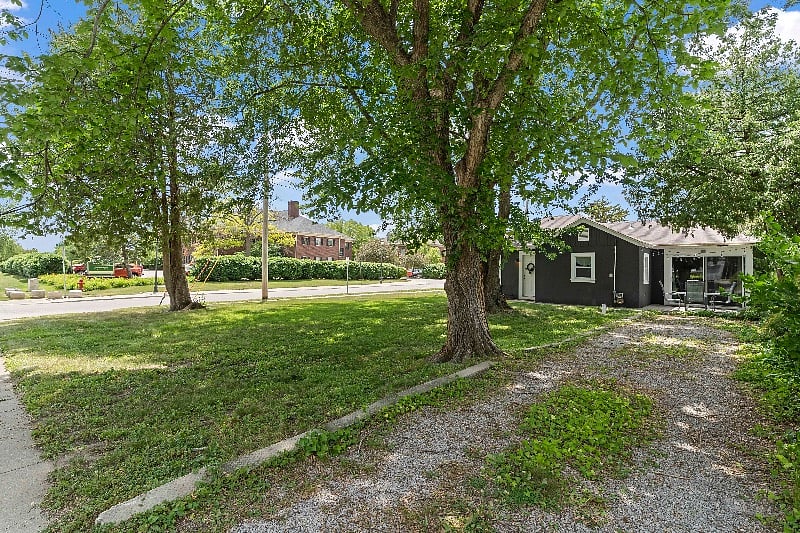 Furnished Finder property 575379_1 photo 4