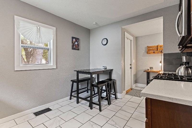 Furnished Finder property 575379_1 photo 7