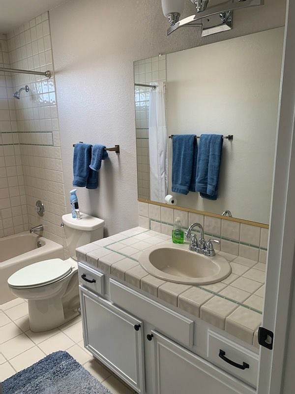 Furnished Finder property 575383_1 photo 10